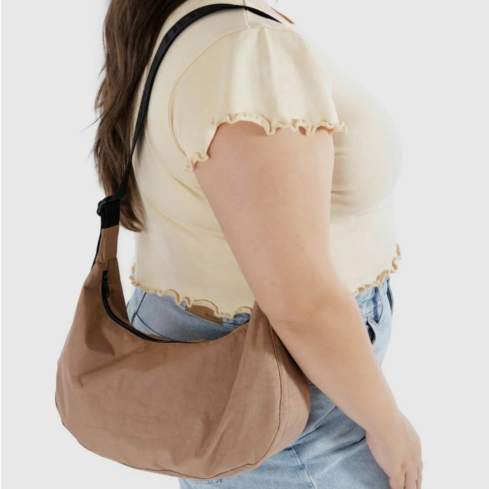 Medium Crescent Bag Cocoa